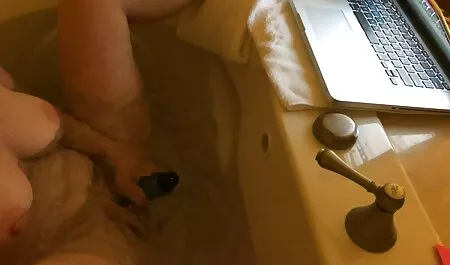Cô gái cho phép anh ngủ với thống lĩnh tai phim sex nhat ban khong che và rất nhiều kiêm