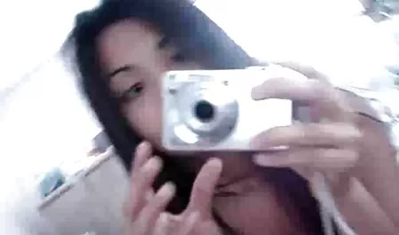 Một cậu người châu Á với một rung và hút phim sex nhat ban khong che một dương vật, siêng năng