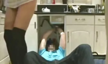 Khiêu dâm sao tuân theo một người đàn ông trong quan hệ tình sex nhat ban hay nhat dục