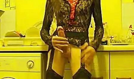Séc nữ diễn viên sex nhat ban 2019 khiêu dâm đứng trên ba gia cùng một lúc