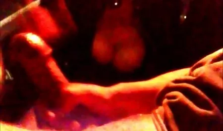 Một cô gái tóc vàng phim jav nhat mang về một chàng trai cô gái nhà