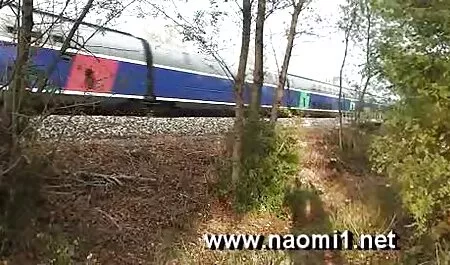Trẻ và đồi trụy mô hình khiêu dâm đã sẵn sàng để ngồi trên dương phim set nhat ban thuyet minh vật với cô lớn