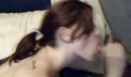 Ngọt ngào châu á vòng mông đen trong khi nhảy với cô cạo lông phim sex japan hay lớn